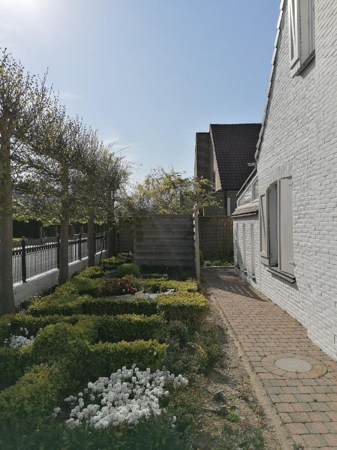 Vakantiewoning De Nachtegaal Oostende Buitenkant foto